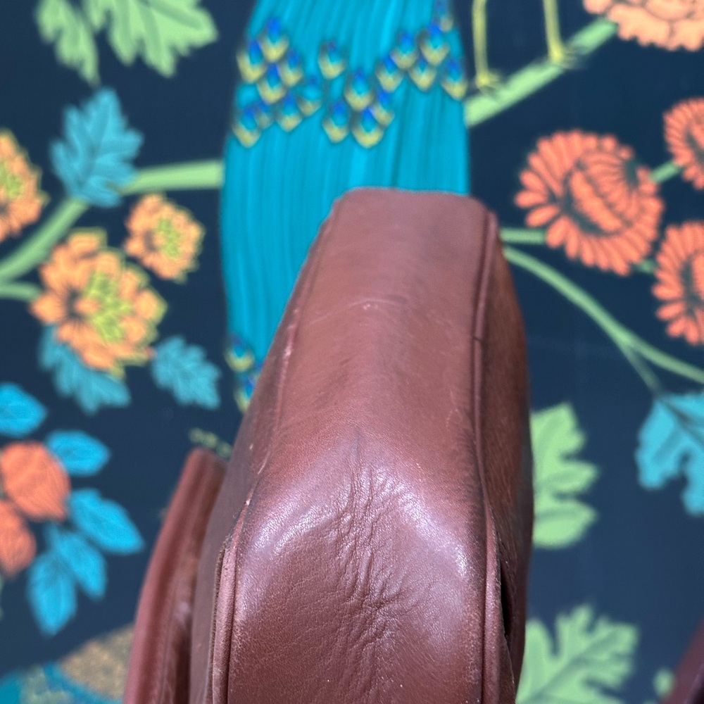 Bally Vintage Brown Leather Wristlet / Clutch with Front Pocket - Picture 11 of 11